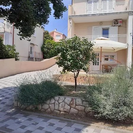 Apartment 15412a Novi Vinodolski