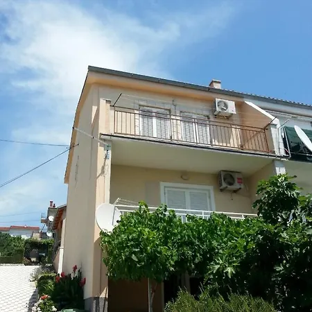 Apartment 15412a Novi Vinodolski